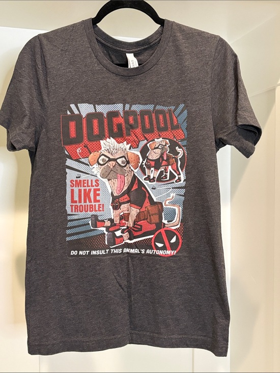 Tops - Dogpool Graphic Tee